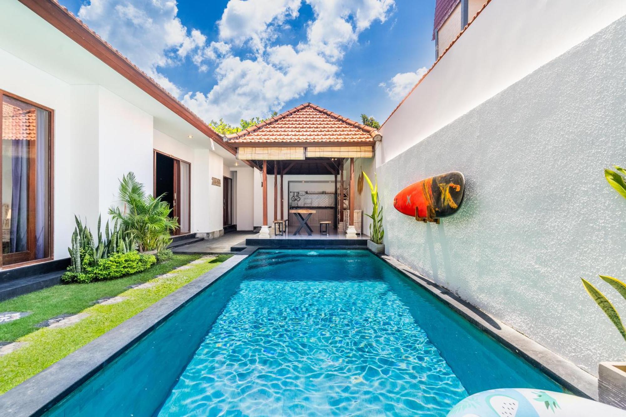 4-Bedroom Pool Villa Near Seminyak Center Dış mekan fotoğraf