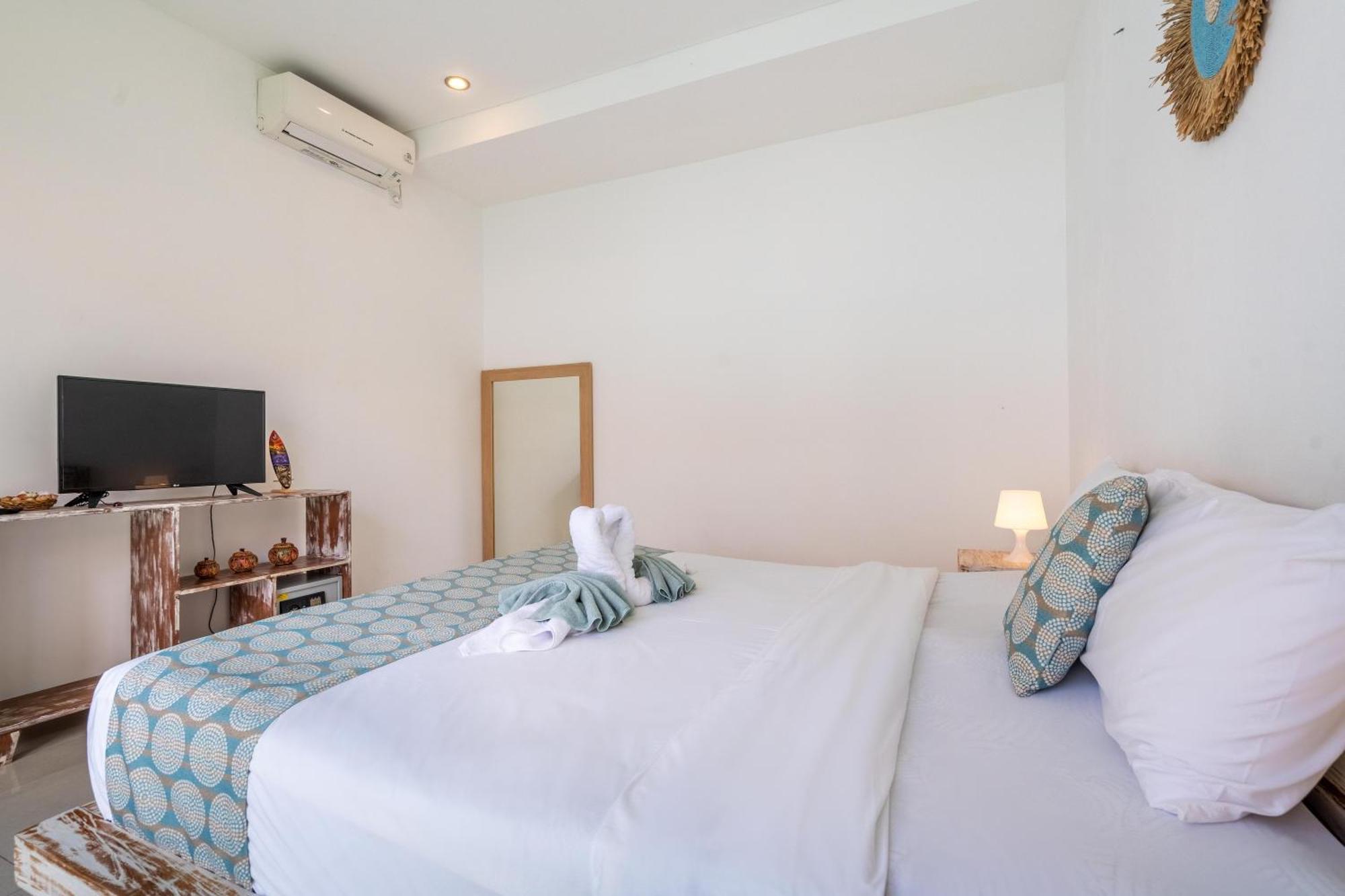 4-Bedroom Pool Villa Near Seminyak Center Dış mekan fotoğraf