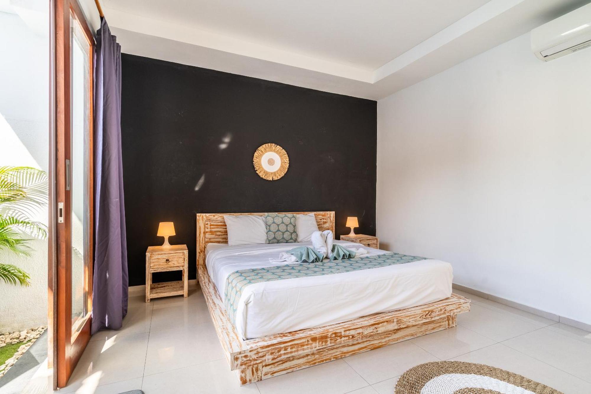 4-Bedroom Pool Villa Near Seminyak Center Dış mekan fotoğraf